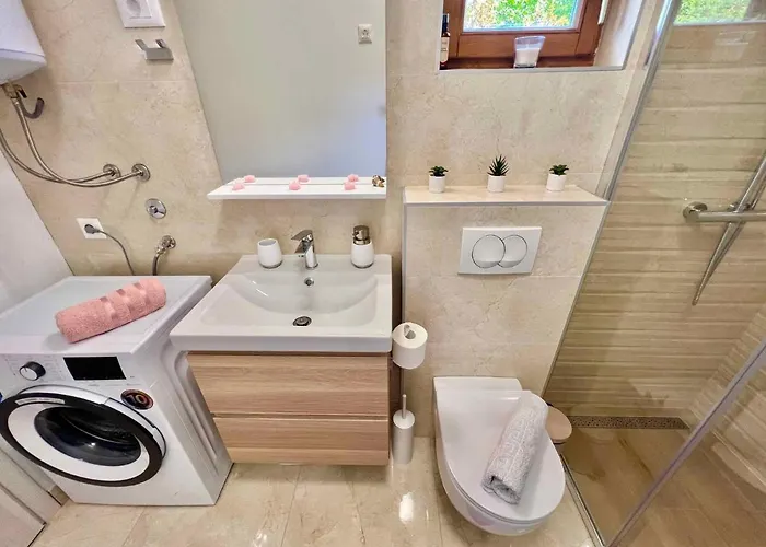 Appartamento In 43363 Jadranovo